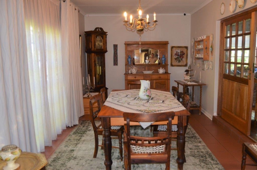 5 Bedroom Property for Sale in Waverley Free State